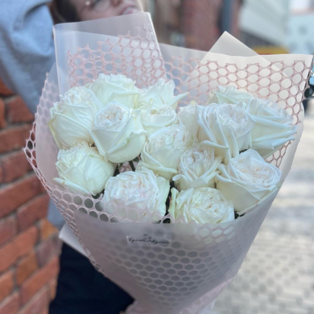 Шикарной женщине) (premium роза white o hara) Шикарной женщине) (premium роза white o hara)